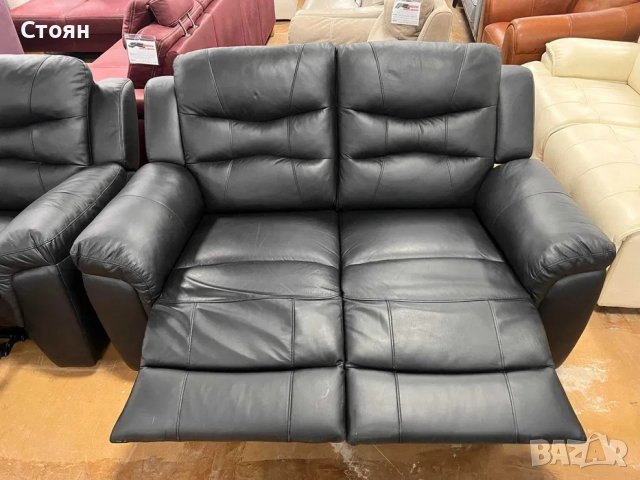 Черни кожени дивани две двойки с релаксиращ механизъм, снимка 8 - Дивани и мека мебел - 40751489