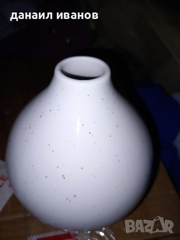 малка керамична ваза за хол , снимка 1 - Вази - 44926089
