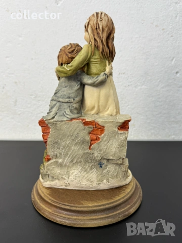 Порцеланова фигура - „Любяща сестра“ от Джузепе Армани №7960, снимка 6 - Колекции - 53838700