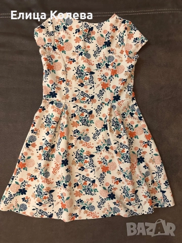 Детска рокля 140 см, снимка 2 - Детски рокли и поли - 51772734