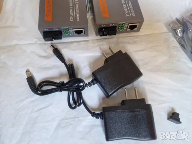 FMC Gigabit Fiber Optical Media Converter 10/100/1000Mbps Single Mode 20Km UPC/APC SC-Port, снимка 8 - Други - 47899275