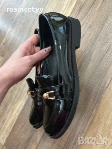 Лачени пантофки, снимка 4 - Дамски ежедневни обувки - 50691887