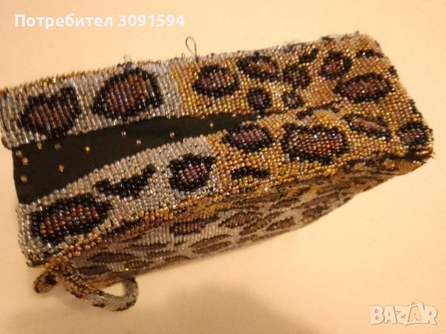 стара дамска чанта от стъклени мъниста леопард, снимка 6 - Антикварни и старинни предмети - 41710335