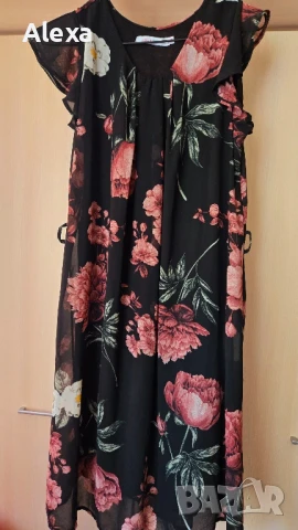 Дамска рокля Lola Liza, снимка 2 - Рокли - 50816281