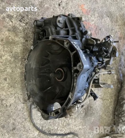 Nissan primera 2003година 2.2dci скоростна кутия 5скорости