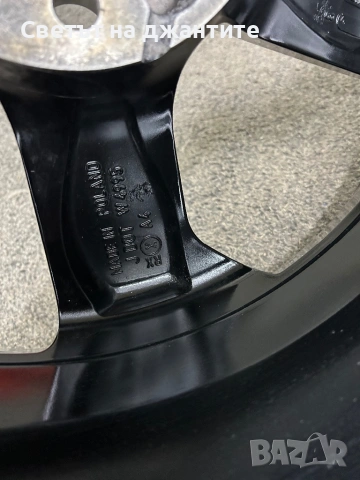 Джанти 17 цола Nissan Qashqai/Juke Original, снимка 6 - Гуми и джанти - 53002803