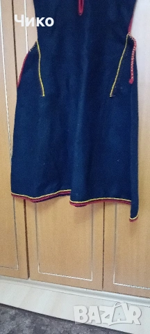 Стар женски вълнен сукман, снимка 2 - Антикварни и старинни предмети - 53595652