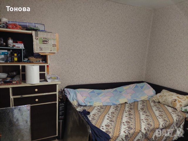 Продавам  двуетажна къща с двор в село Горна Бешовица, снимка 13 - Къщи - 43938383