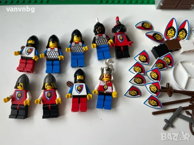 Lego Castle 6090 Royal Knight's Castle, снимка 17 - Конструктори - 55649422