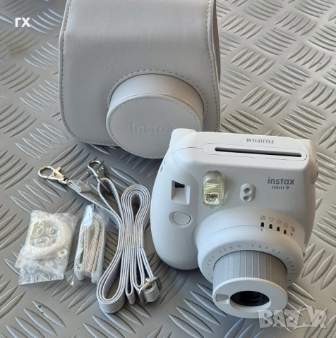 Моментален фотоапарат Fujifilm - Instax Mini 9