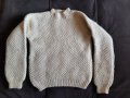 Ръчно плетен вълнен пуловер, снимка 1 - Детски пуловери и жилетки - 40346627