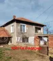 Двуетажна къща в село Елена обл. Хасково, снимка 1