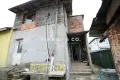 Къща с плоча и собствен двор в с. Гара Елин Пелин!, снимка 5
