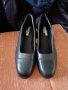 Продавам пролетно-есенни обувки, снимка 1 - Дамски обувки на ток - 35904371