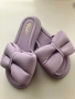 Лилави чехли, снимка 1