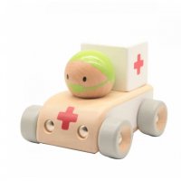 Детска дървена количка - Линейка (004), снимка 1 - Коли, камиони, мотори, писти - 40108375