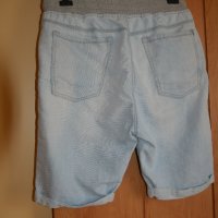 Дънкови макси дамски къси светло сини панталони, снимка 2 - Къси панталони и бермуди - 42322512