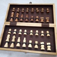 Шах с дървени фигури в дървена кутия, игра , снимка 4 - Шах и табла - 40092937