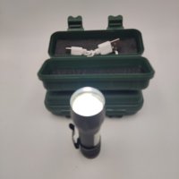 Фенер LED малък компактен , снимка 5 - Екипировка - 42036552