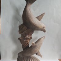 Стара дървена статуетка- Два делфина., снимка 2 - Други ценни предмети - 35969829