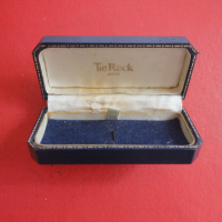 Страхотна  кутийка кутия за бижута , снимка 1 - Антикварни и старинни предмети - 44656481