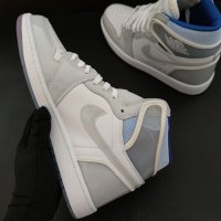 Nike Air Jordan 1 High Zoom White Blue Нови Оригинални Обувки Размер 43 Номер Кецове Маратонки, снимка 8 - Кецове - 39460719