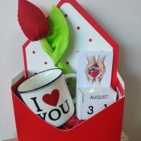 Подарък за Свети Валентин , снимка 1 - Романтични подаръци - 44168398
