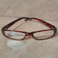 Диоптрични очила, снимка 3 - Слънчеви и диоптрични очила - 35994528
