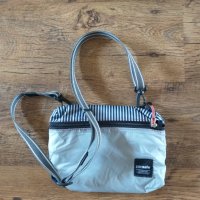 Pacsafe Anti-Theft Mini Cross-Body Bag - страхотна чанта , снимка 3 - Чанти - 41976415