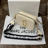 Дамска чанта Marc Jacobs, снимка 1 - Чанти - 39499667
