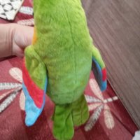 Цветен разговорлив папагал Интерактивна записваща и музикална играчка, която маха с криле и учи деца, снимка 11 - Музикални играчки - 41403123