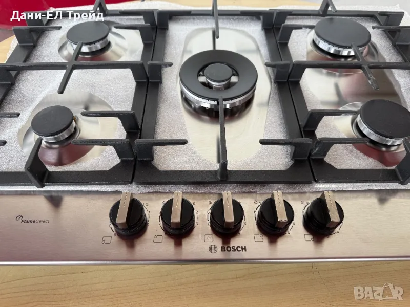 Газов плот BOSCH PCQ7A5B90, снимка 1