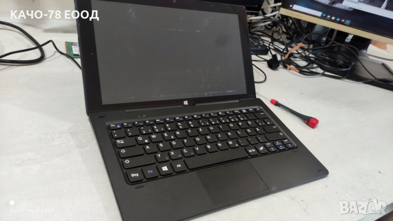 Лаптоп TrekStor KBST116-1-DE, снимка 1