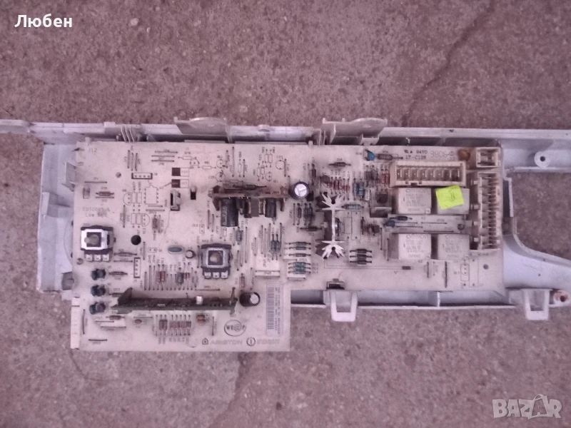 Продавам платка  управление за пералня Indesit WIA82, снимка 1