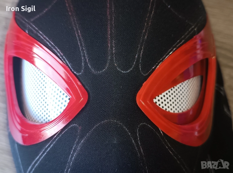 Spider-Man Маска с Мигащи Очи, снимка 1