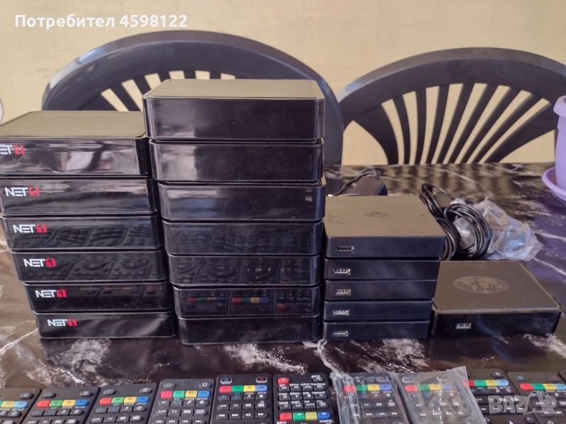 Продавам LOT от 25 IPTV Box TH100 TH200 MAG254, снимка 1