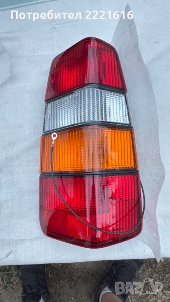 Volvo 245 чисто нов десен оригинален стоп, снимка 1