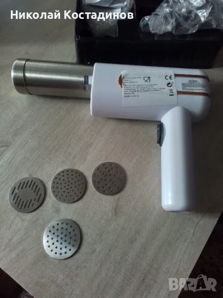 Електрическа машина за паста, снимка 1