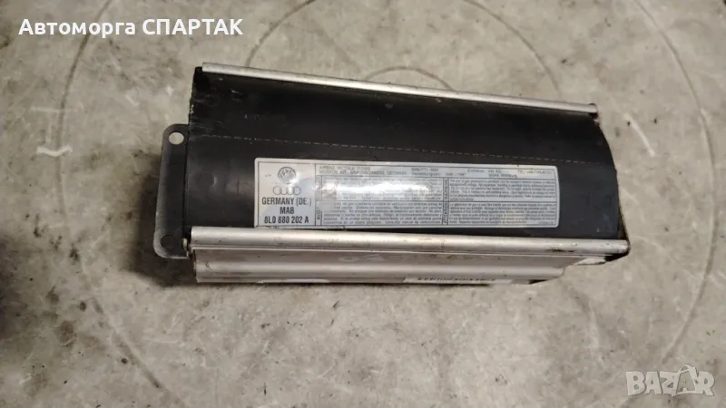 Въздушна възглавница за пътник / Единица надуваем чувал Audi A3 8L Audi TT ref 8L0880202A, снимка 1