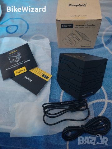 Bluetooth тонколона EasyAcc Energy Cube Bluetooth със синя LED светлина НОВА