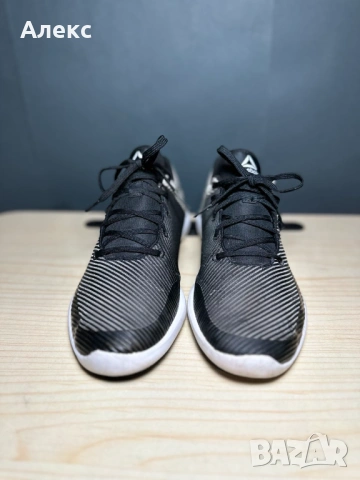 Продавам дамски маратонки Reebok, снимка 7 - Маратонки - 53740752