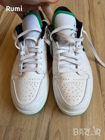 Оригинални кожени кецове Air Jordan 1 Low ! 44 н, снимка 3 - Ежедневни обувки - 52188287