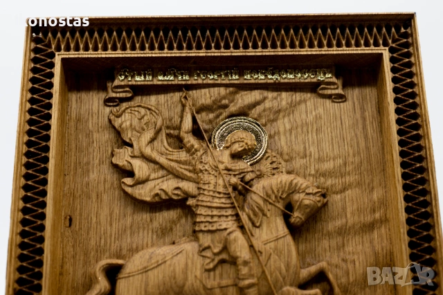 Позлатена релефна икона на Свети Георги Победоносец от дъб, снимка 6 - Икони - 53223674