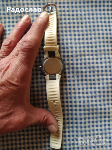 дамски часовник LORUS, снимка 5 - Дамски - 52098701