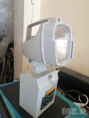 Немски взривобезопасен фенер BOSCH HKE 100G , снимка 4 - Друга електроника - 50762466