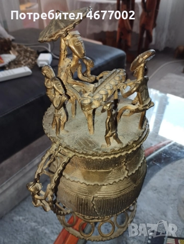 Стара африканска скулптура