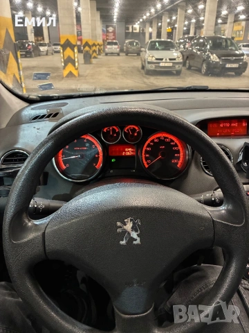 Peugeot 308 1.6i 120к.с. 2009г., снимка 10 - Автомобили и джипове - 53685954