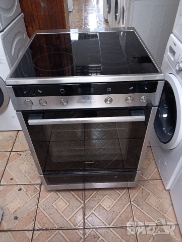 Иноксова свободно стояща печка с керамичен плот Сименс Siemens с две години гаранция!