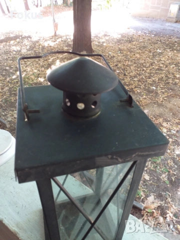 Стар метален фенер за свещ, снимка 2 - Антикварни и старинни предмети - 53461778