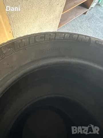 Зимни гуми Michelin размер 225/60/17, снимка 8 - Гуми и джанти - 56225822